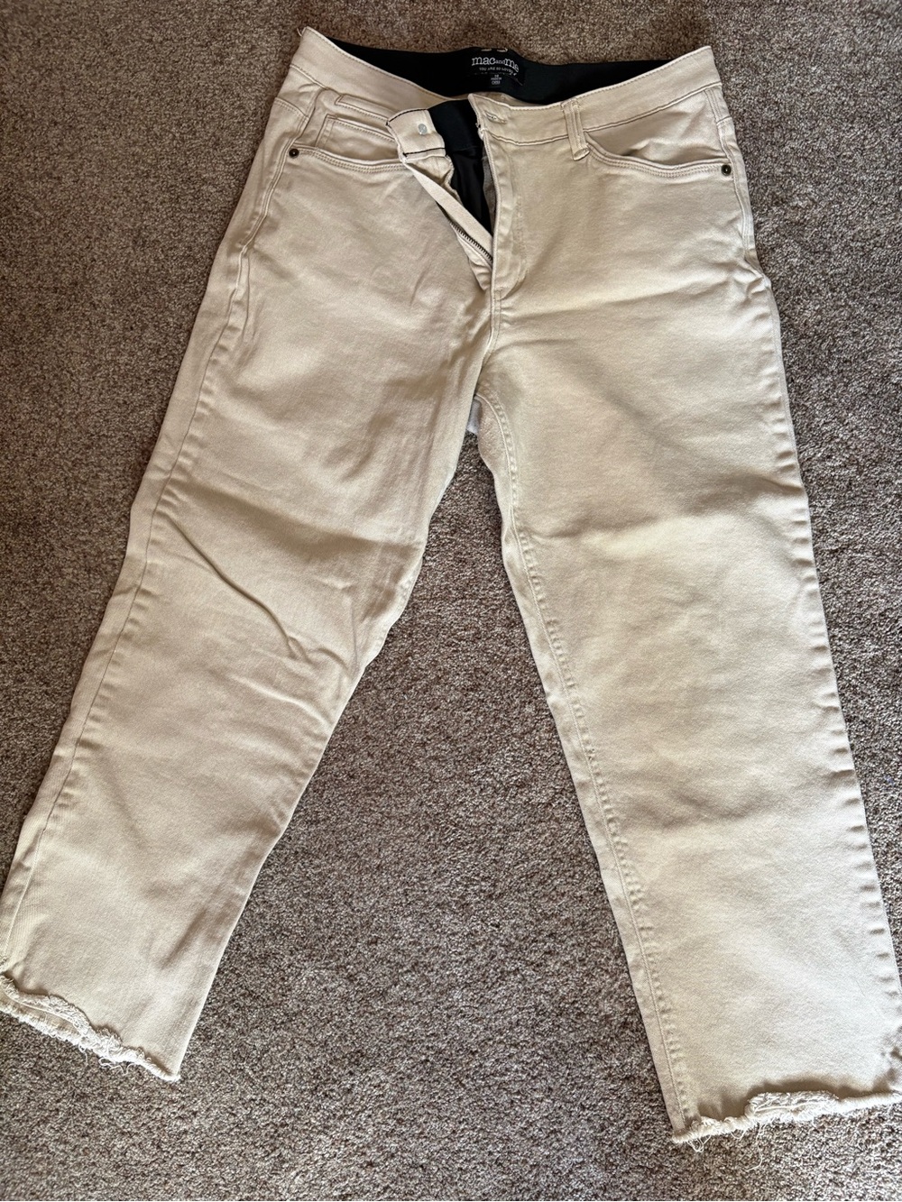 Women’s Beige Jeans - Mac & Me brand
